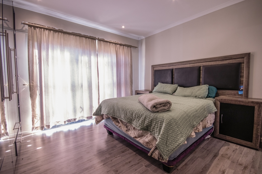 To Let 3 Bedroom Property for Rent in Annandale Western Cape